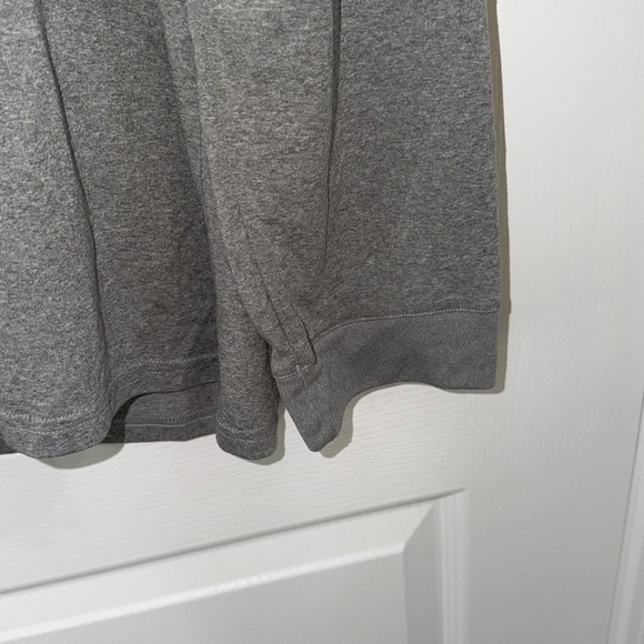 Under Armour Men's Charcoal Long Sleeve Tee Dri fit size xxxlarge - Picture 3 of 4